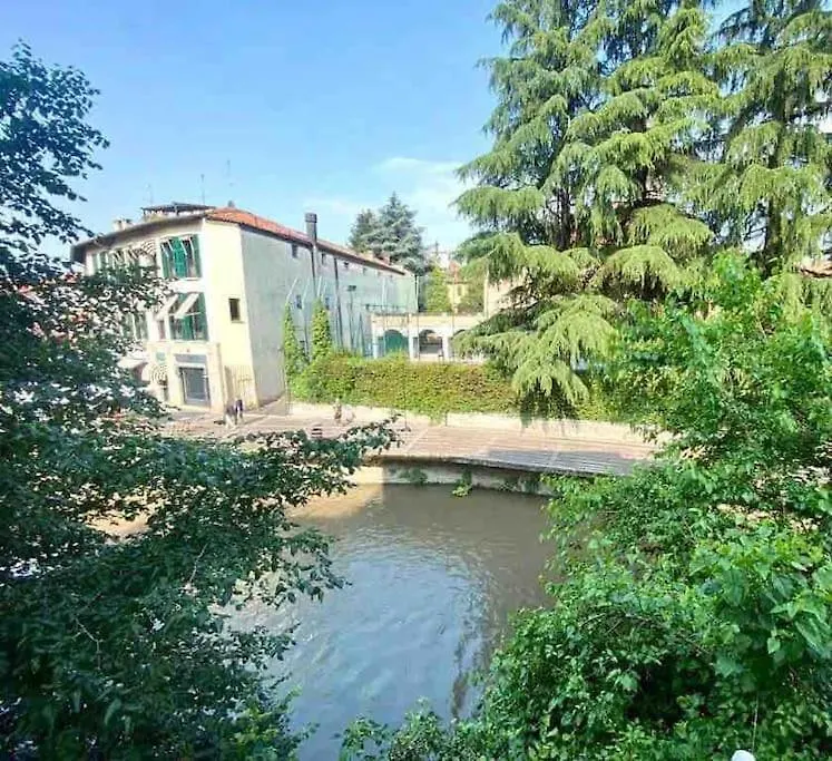 Gracious Apartment In The Heart Of Monza